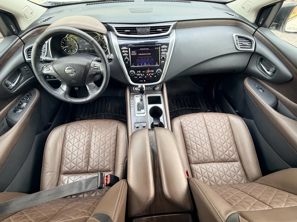 Used 2021 Pearl White Tricoat Nissan Platinum image 16