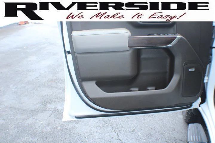 Certified Used 2023 Summit White GMC SLT image 6