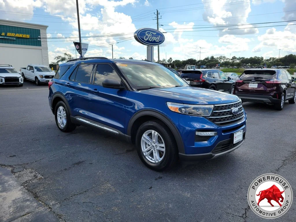 Used 2020 Blue Ford XLT image 9