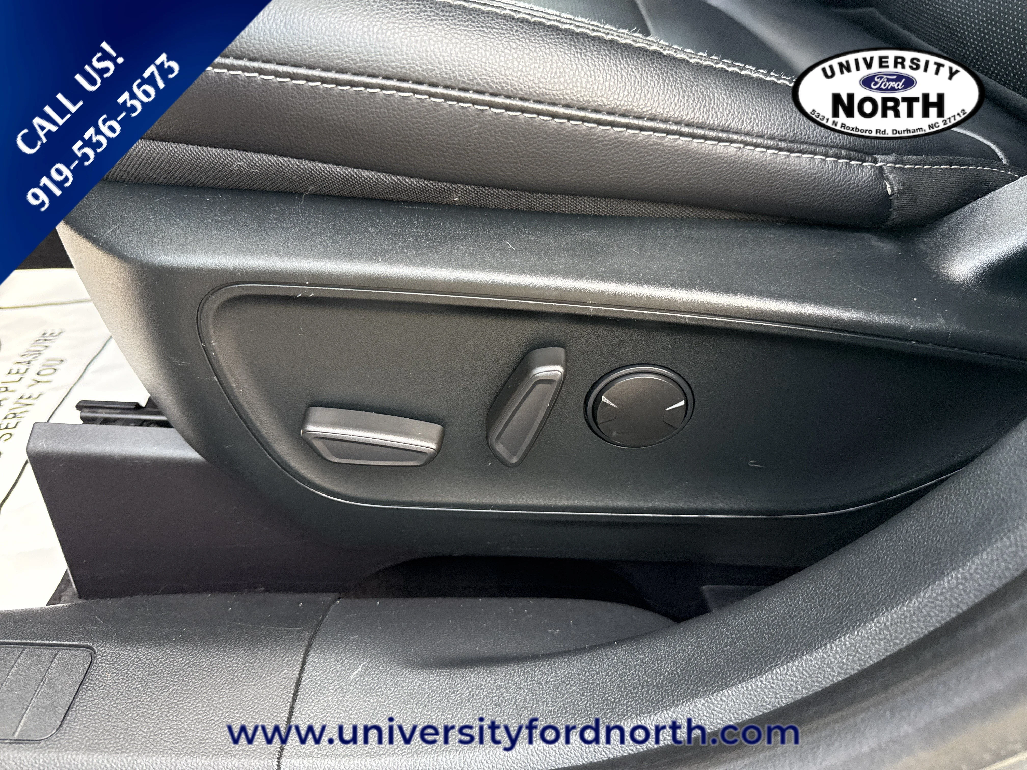 Used 2020 Magnetic Metallic Ford SEL image 15