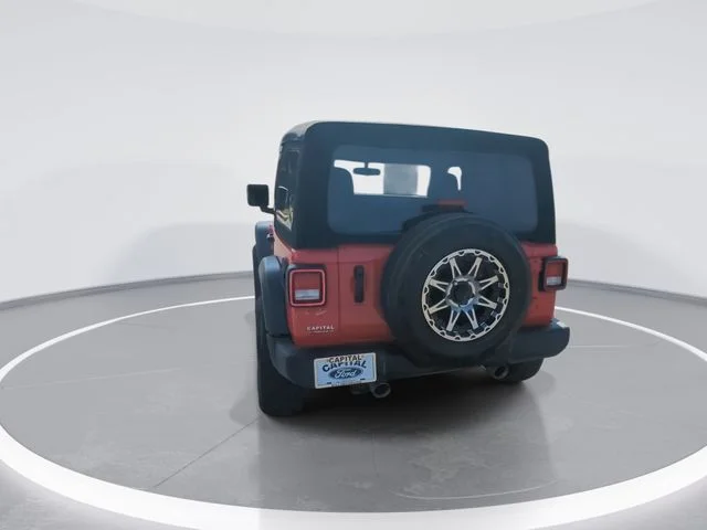 Used 2022 Red Jeep Sport S image 7