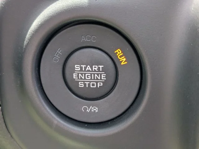Used 2023  Jeep Willys image 28
