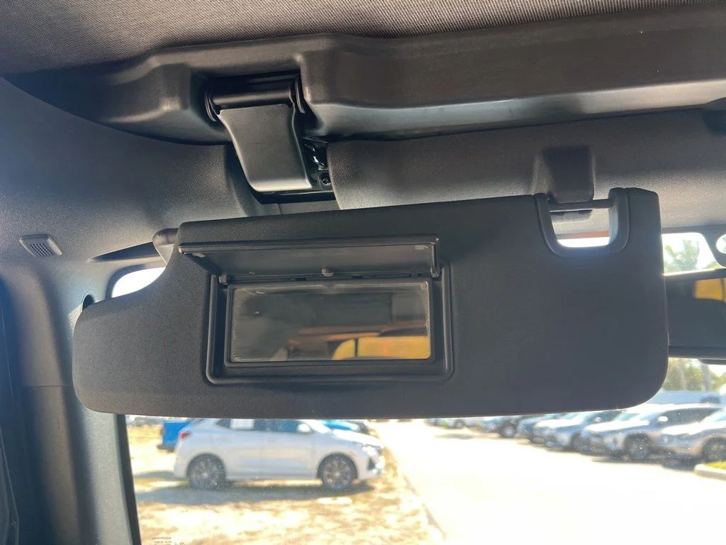 Used 2015 Black Jeep Sahara image 40