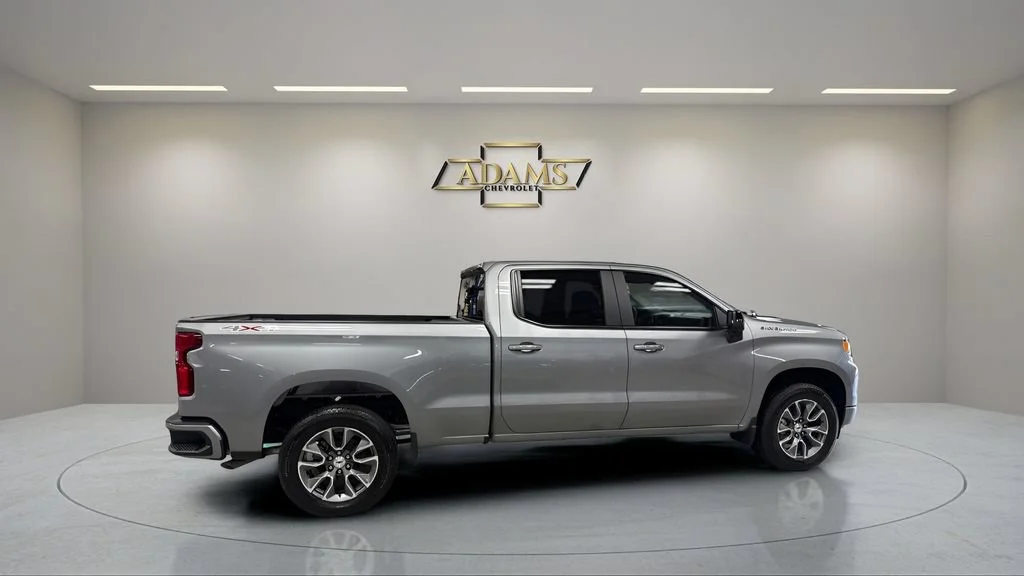 New 2026 Sterling Gray Metallic Chevrolet RST image 6
