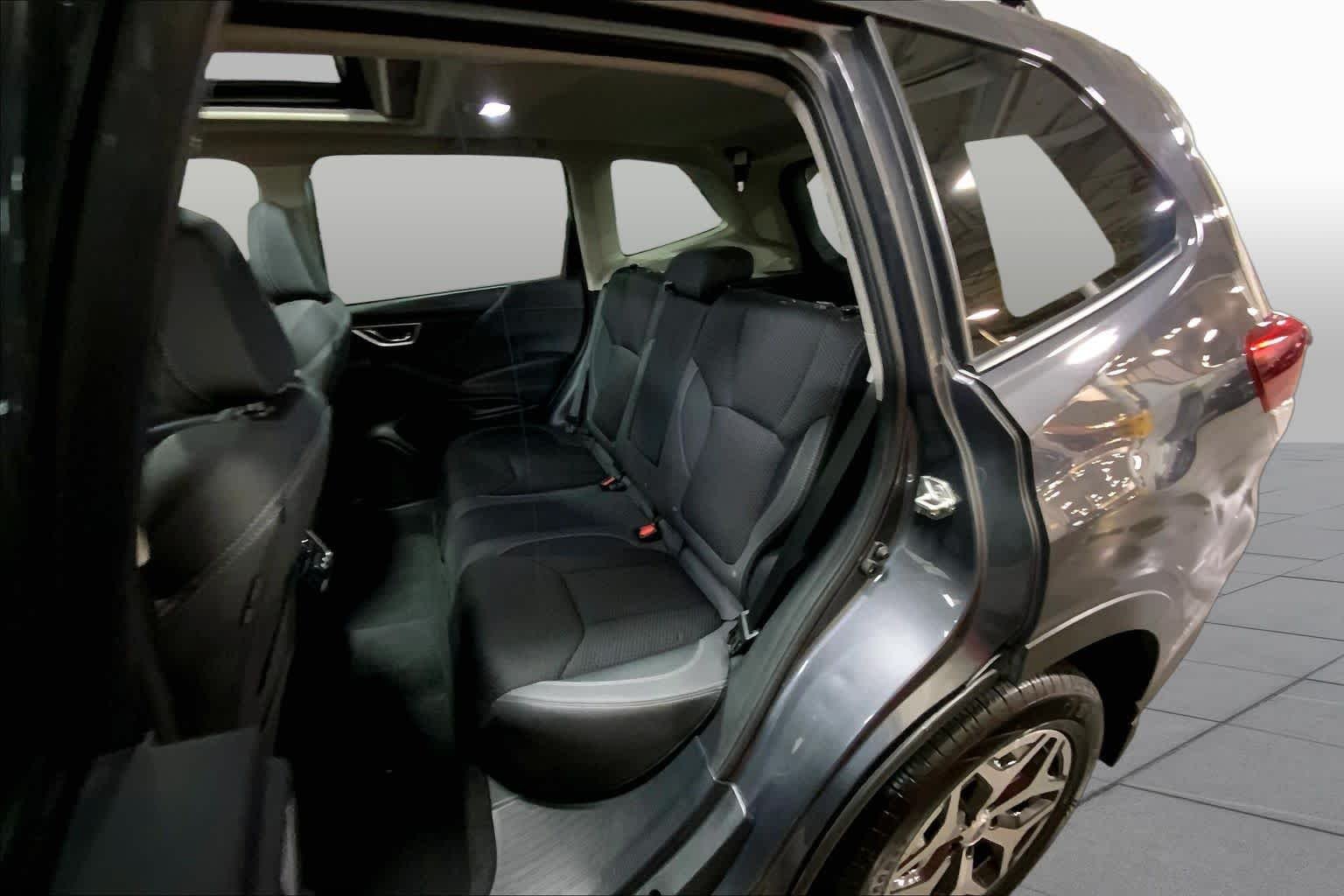 Used 2022 Magnetite Gray Metallic Subaru Premium image 21