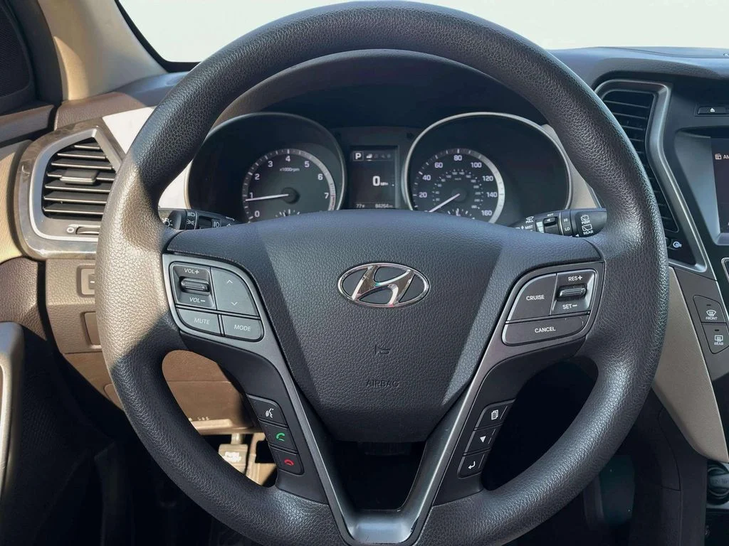 Used 2018 Platinum Graphite Hyundai 2.4 Base image 18
