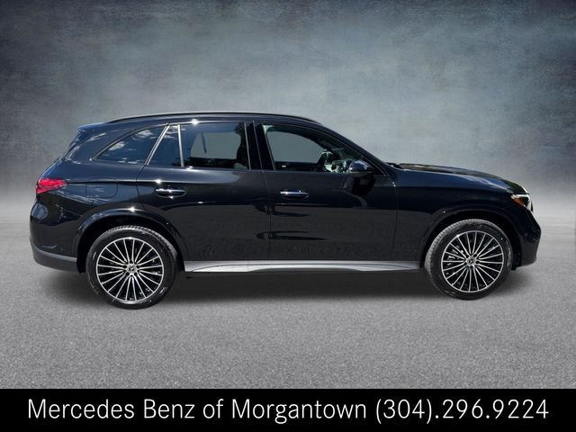 New 2026 Obsidian Black Metallic Mercedes-Benz GLC 300 image 6