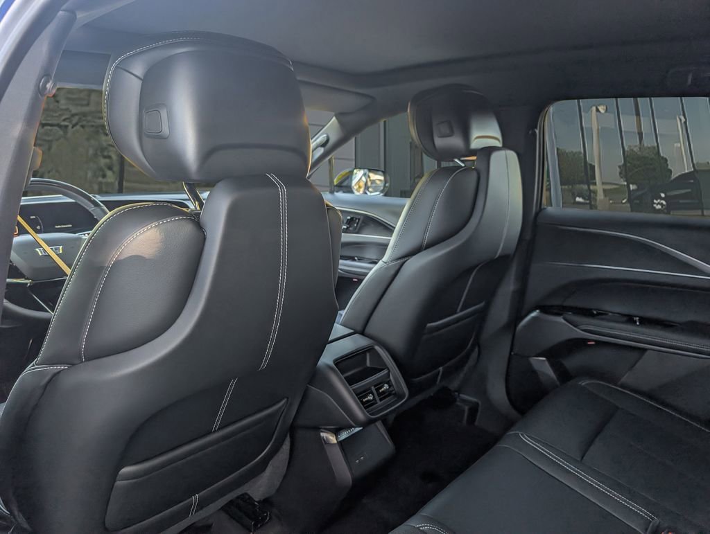 2026 Cadillac LYRIQ Sport - Photo 13