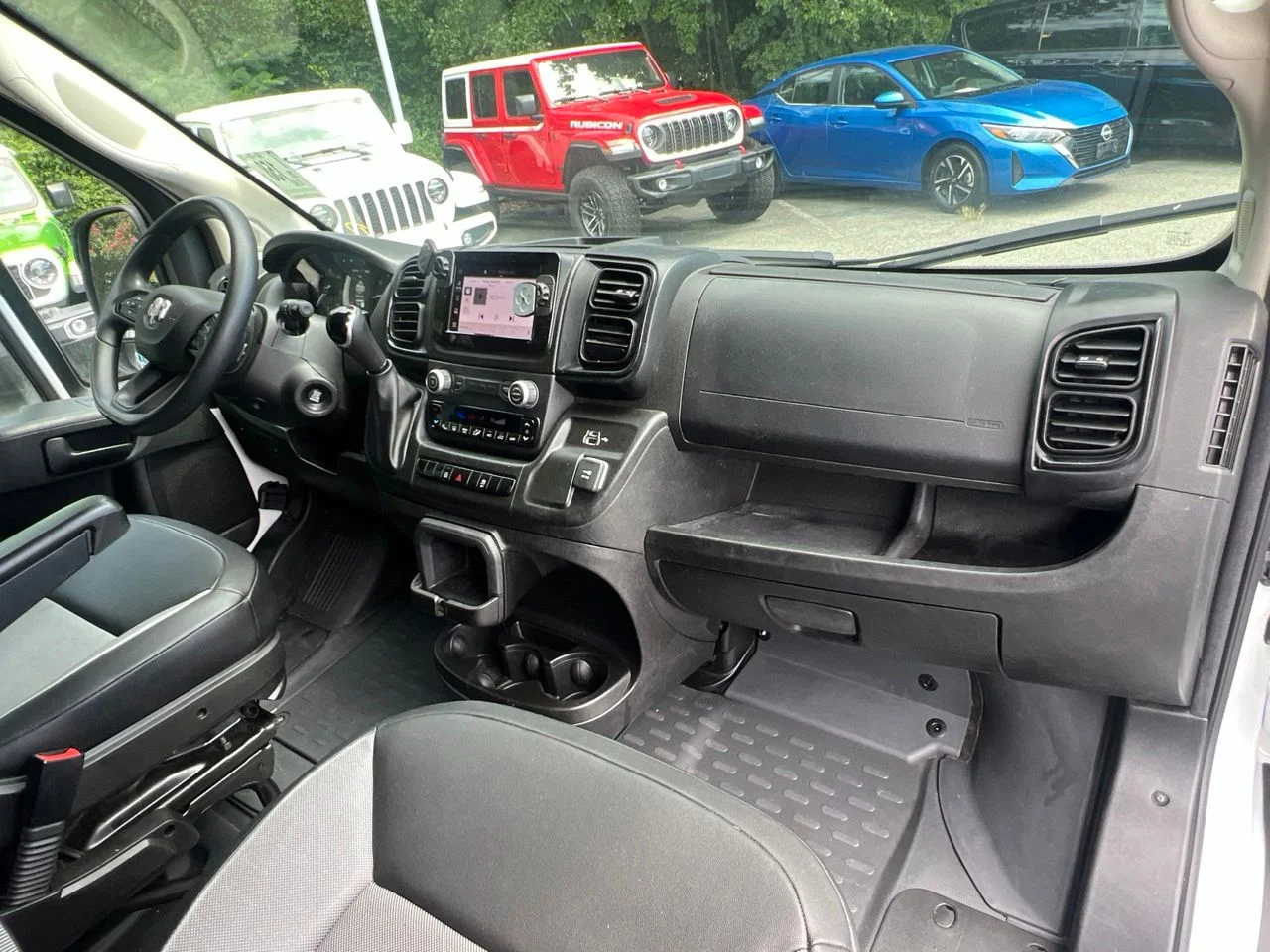 Used 2025 White Ram High Roof image 20