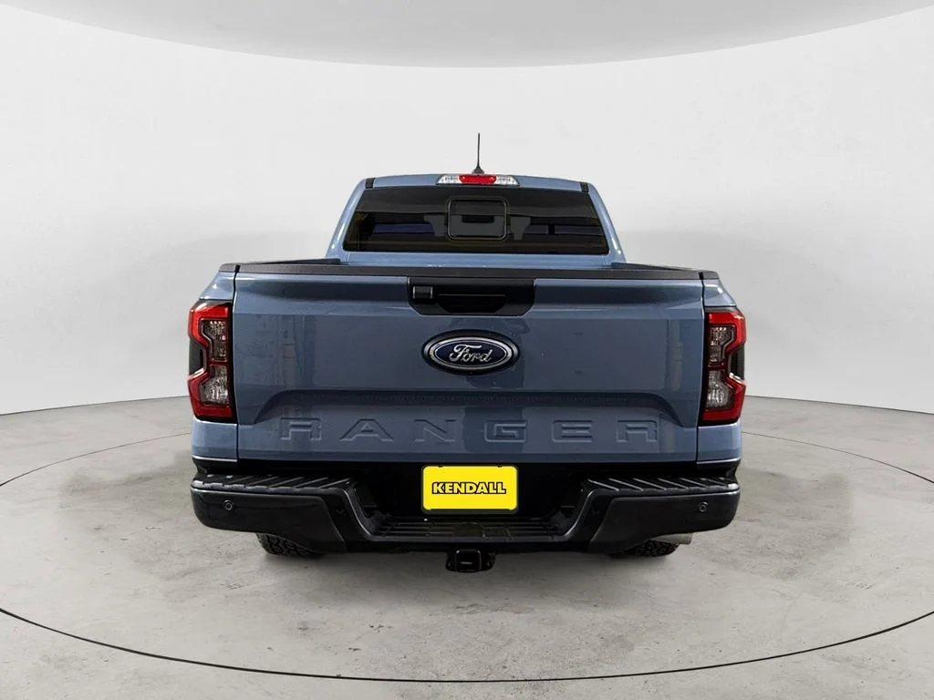 Used 2024 Gray Ford Lariat image 4