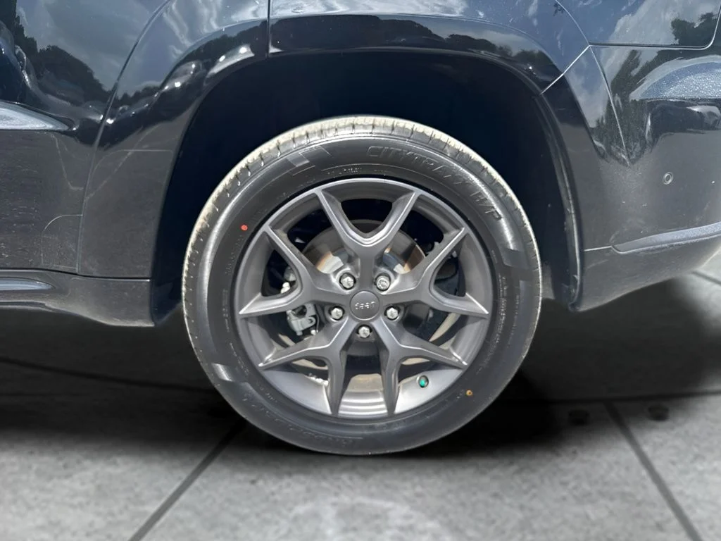 Used 2019 Black Jeep Limited X image 24