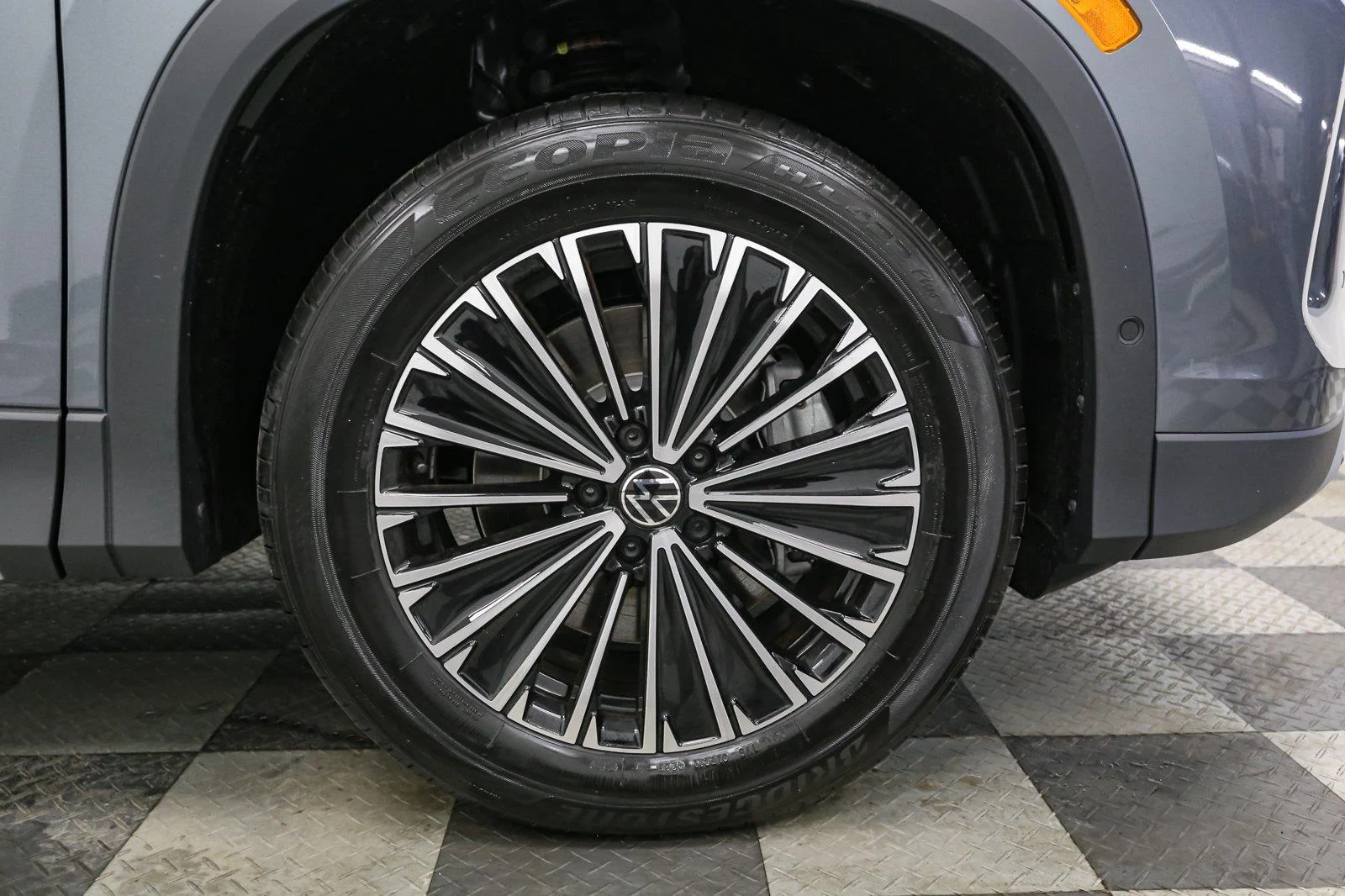 New 2026 Platinum Gray Metallic Volkswagen S image 12