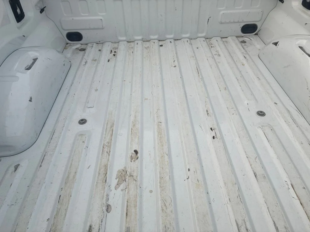 Used 2016 White Ford Lariat image 6