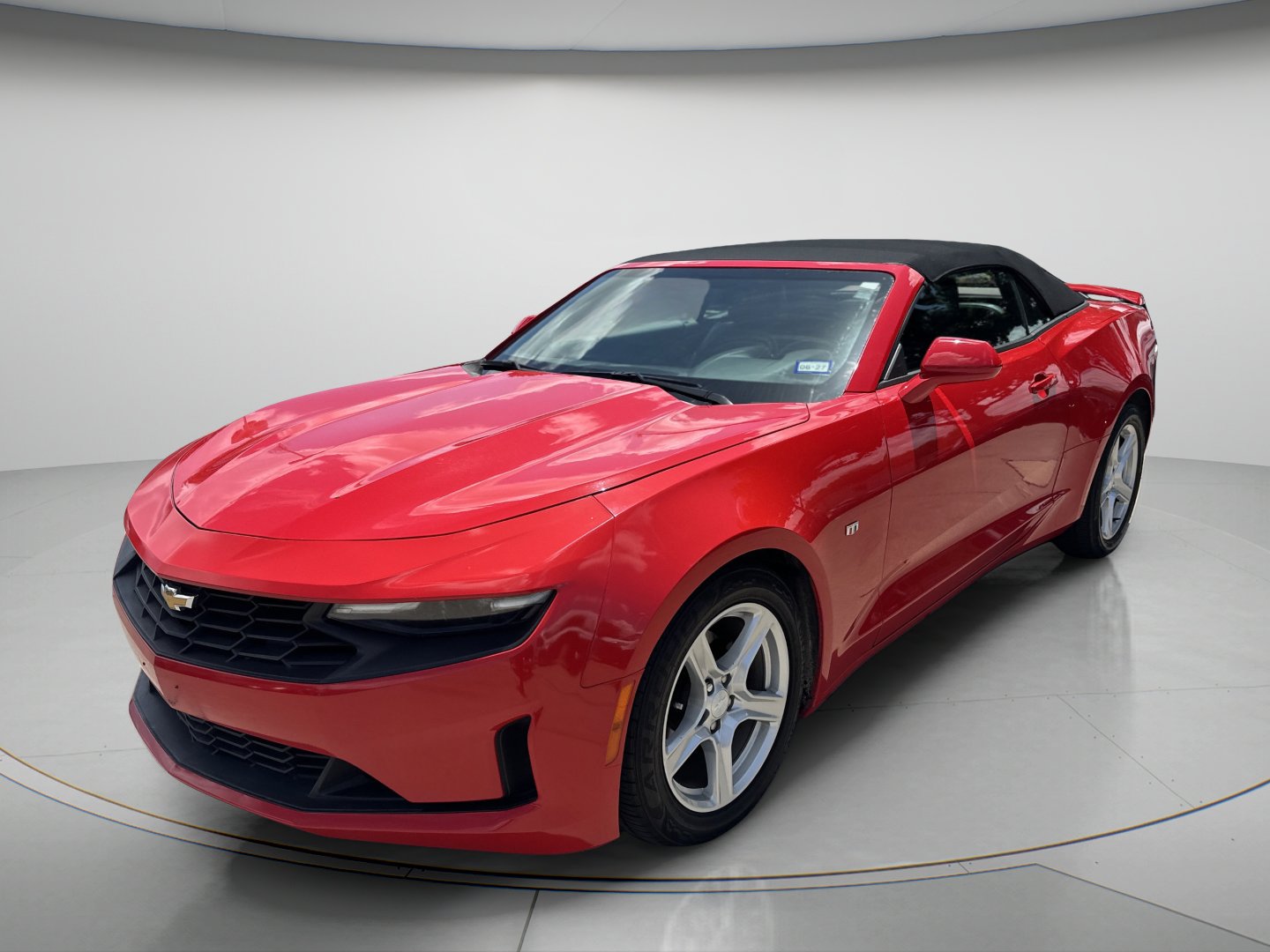 Used 2019 Red Hot Chevrolet 1LT image 3