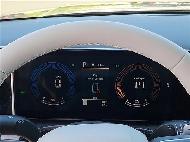 New 2027 Ecotronic Gray Hyundai SE image 15