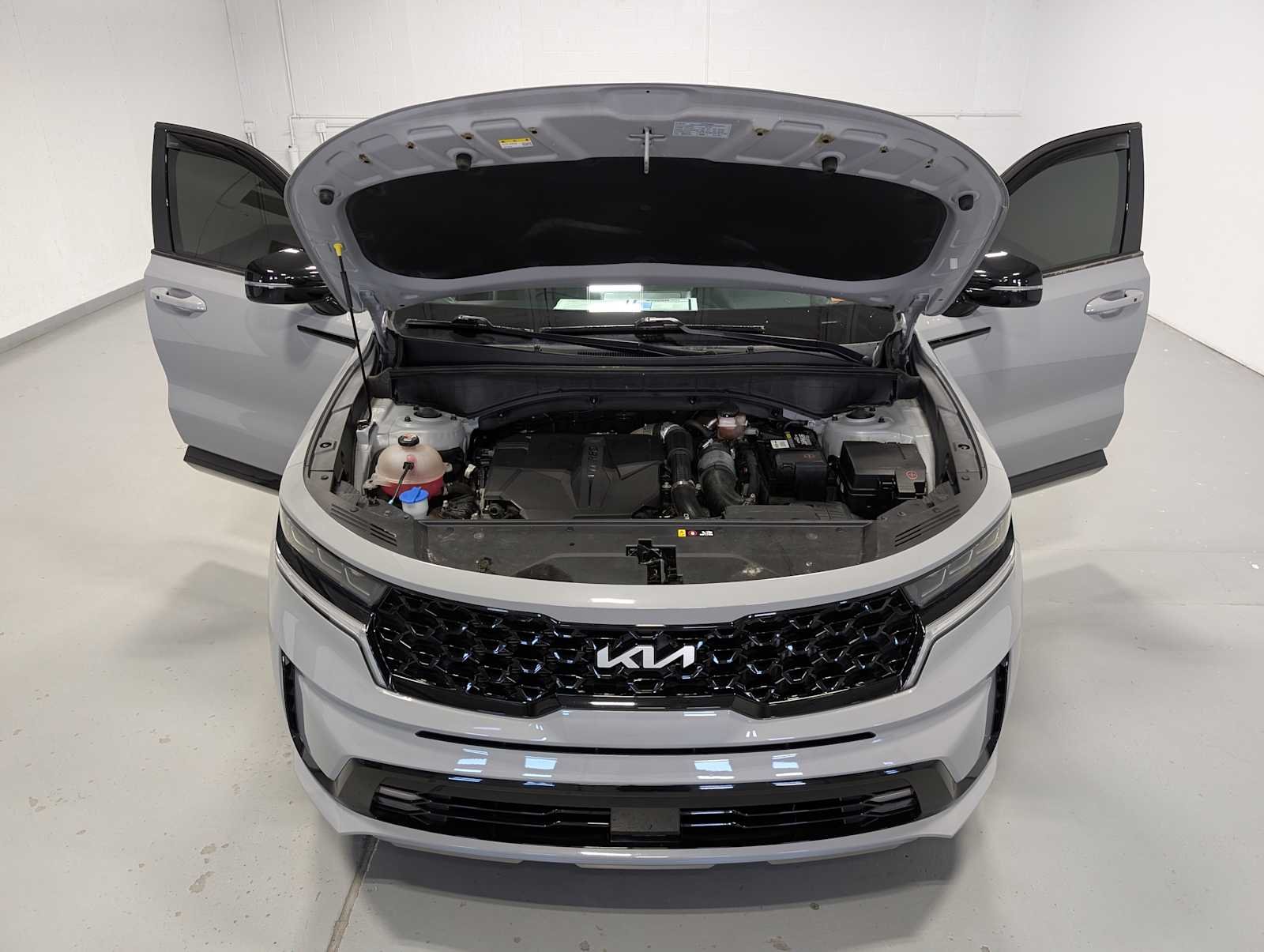 Used 2022 GRAY Kia SX image 12