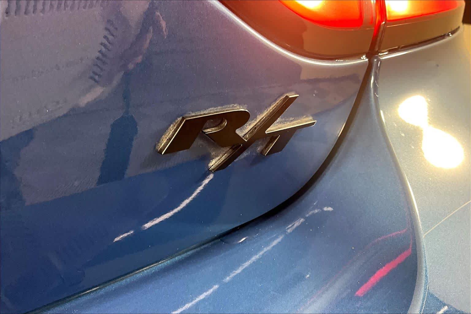 Used 2020 Frostbite Dodge R/T image 10