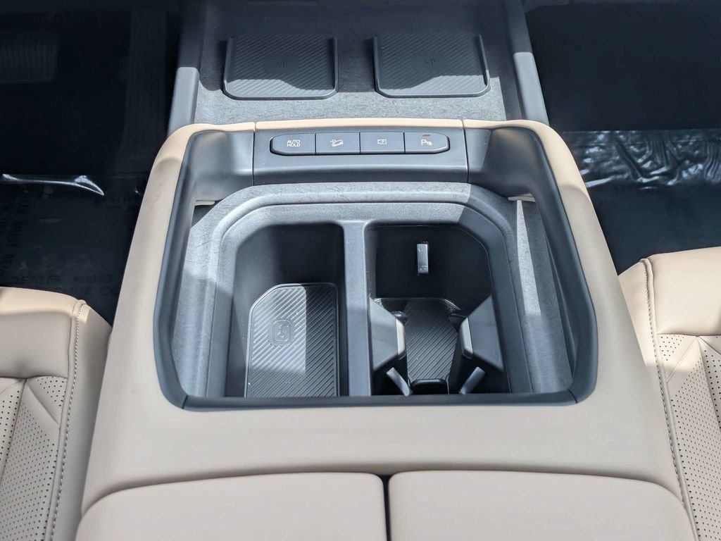 New 2027 Glacial White Kia EX image 21