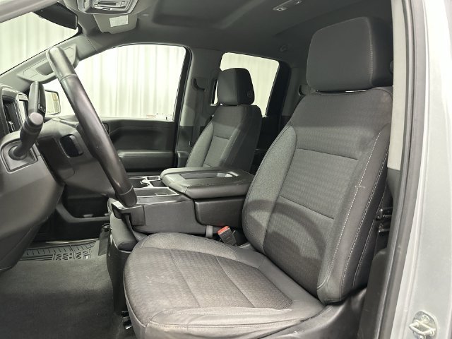 Used 2020 Silver Chevrolet LT image 17