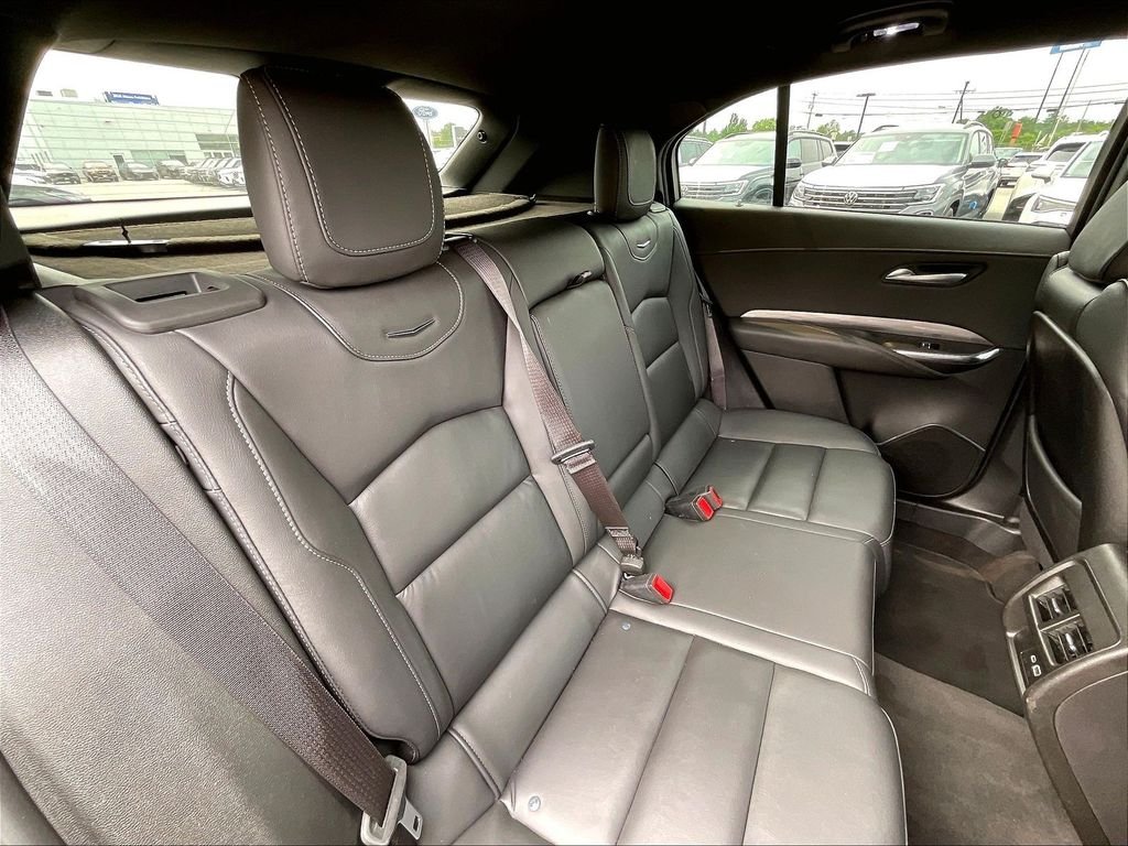 Used 2024 Argent Silver Metallic Cadillac Premium Luxury image 15