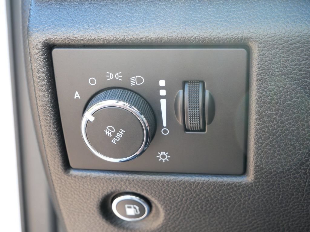 Certified Used 2021 White Jeep Limited image 18