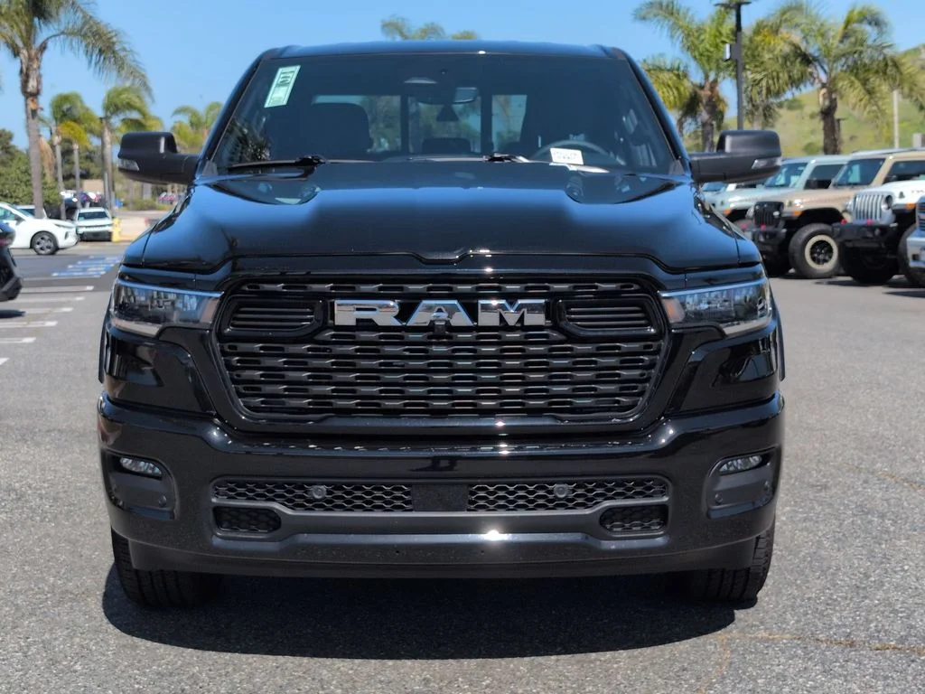 New 2026 Diamond Black Crystal Pearlcoat RAM Big Horn/Lone Star image 2