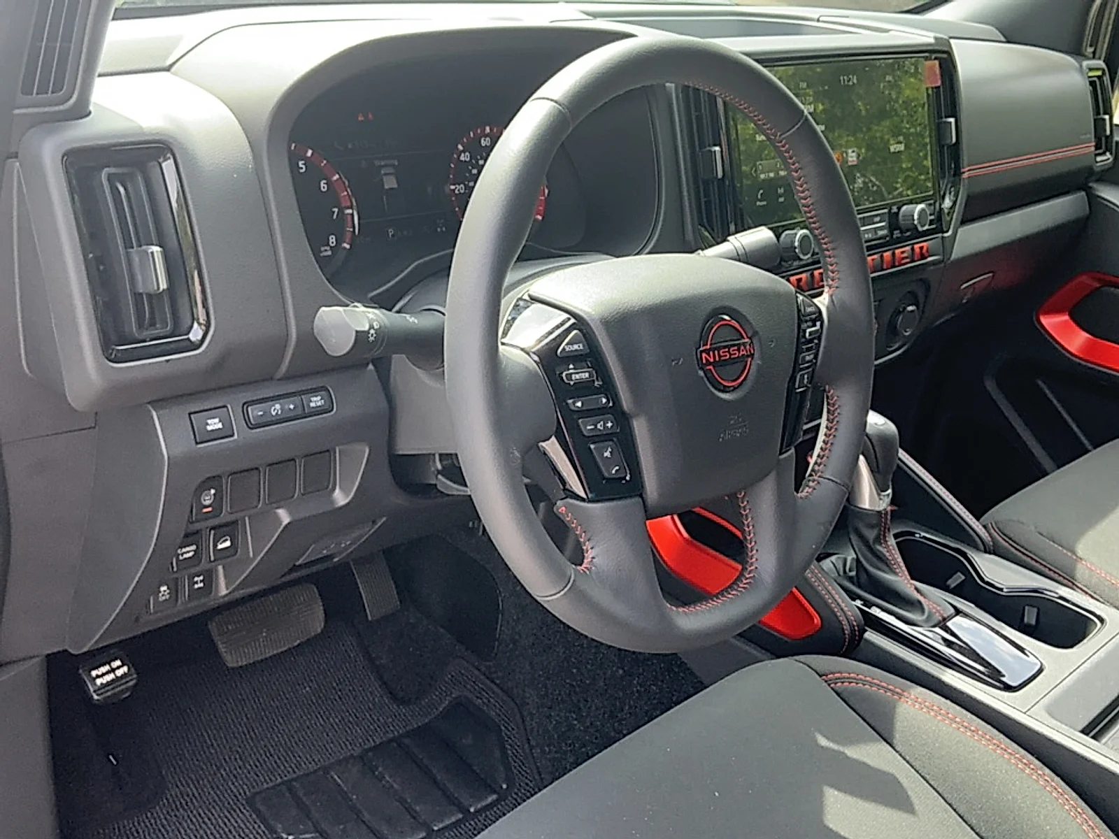 Used 2025 Super Black Nissan Crew Cab PRO-4X 4x4 image 7