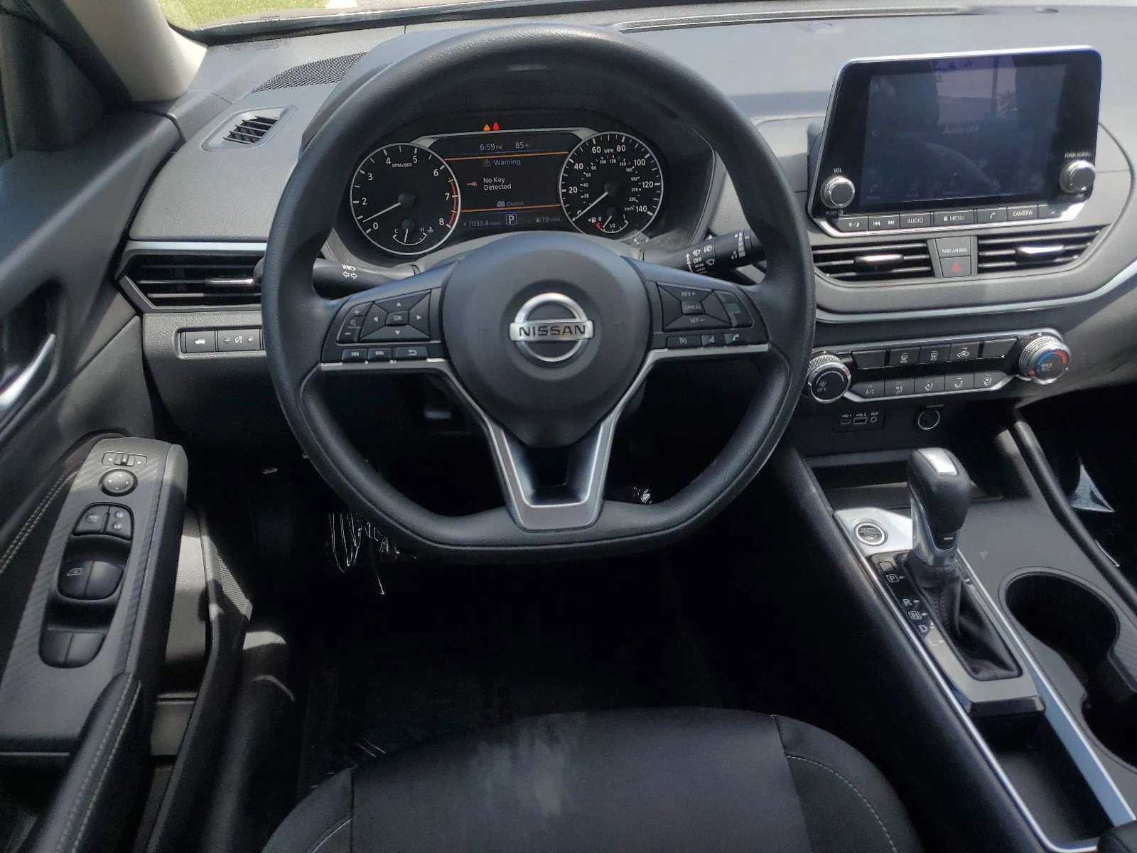 Used 2019 Gun Metallic Nissan 2.5 S image 27