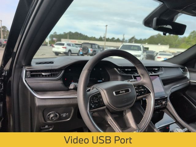 Used 2025 Black Jeep Overland image 33