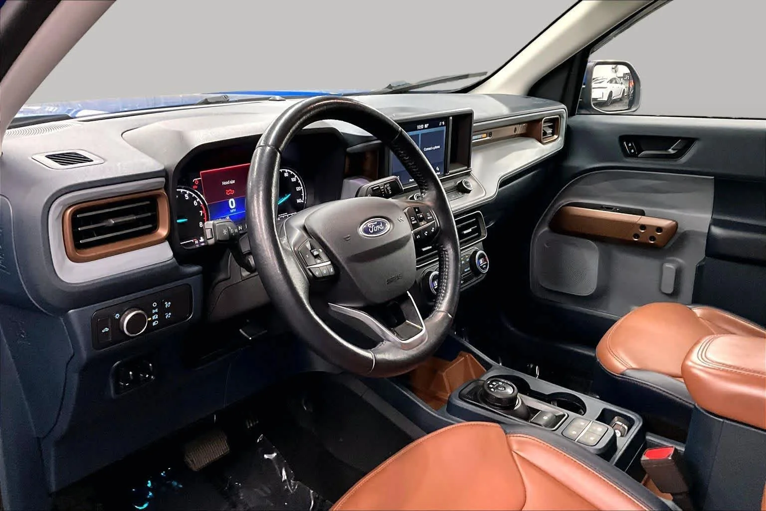 Used 2022 Velocity Blue Metallic Ford Lariat image 17