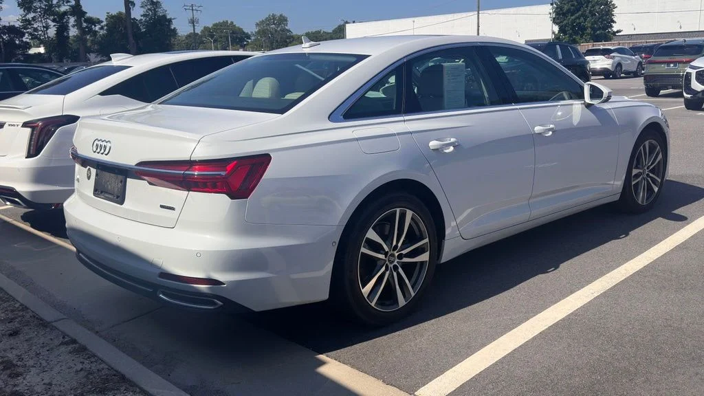 Used 2022 Glacier White Audi 2.0T Premium Plus image 7