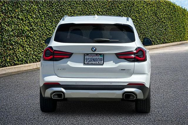 Used 2023 White BMW xDrive30i image 5