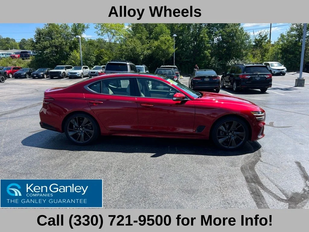 2023 GENESIS G70 Standard - Photo 7
