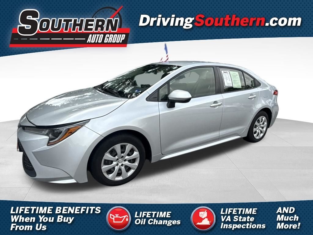 Used 2022 Silver Toyota LE image 1