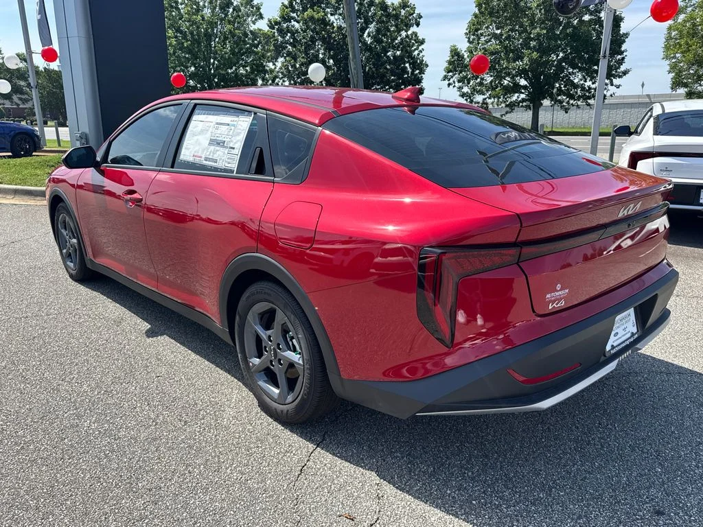 New 2026 Currant Red Kia LXS image 5