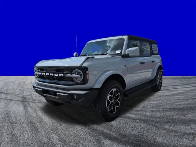 New 2026 Avalanche Gray Ford Outer Banks® image 8