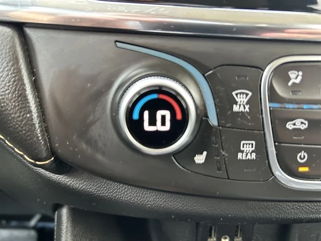Used 2018 Brown CHEVROLET LT Cloth image 36