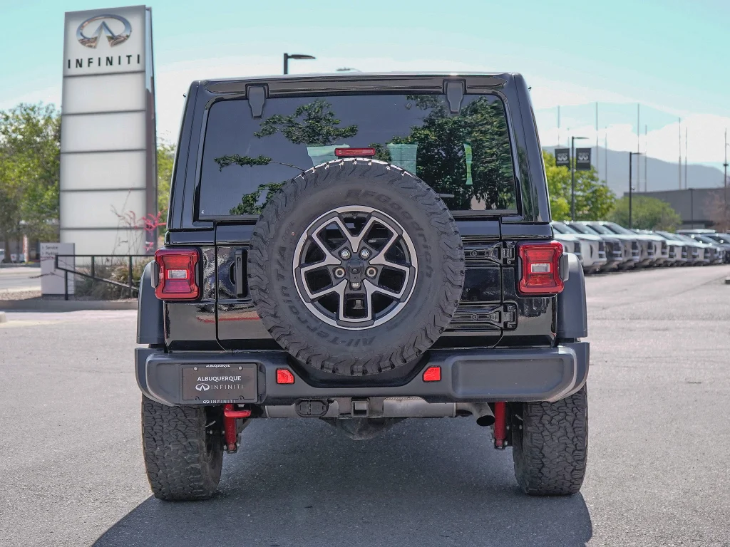 Used 2025 Black Clearcoat Jeep Rubicon image 8