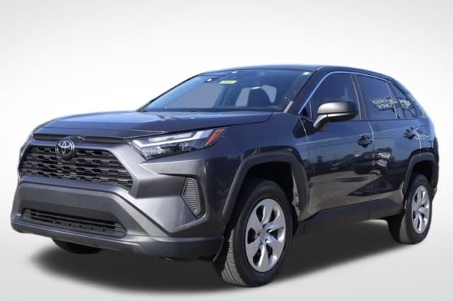 Used 2023 Magnetic Gray Metallic Toyota LE image 4