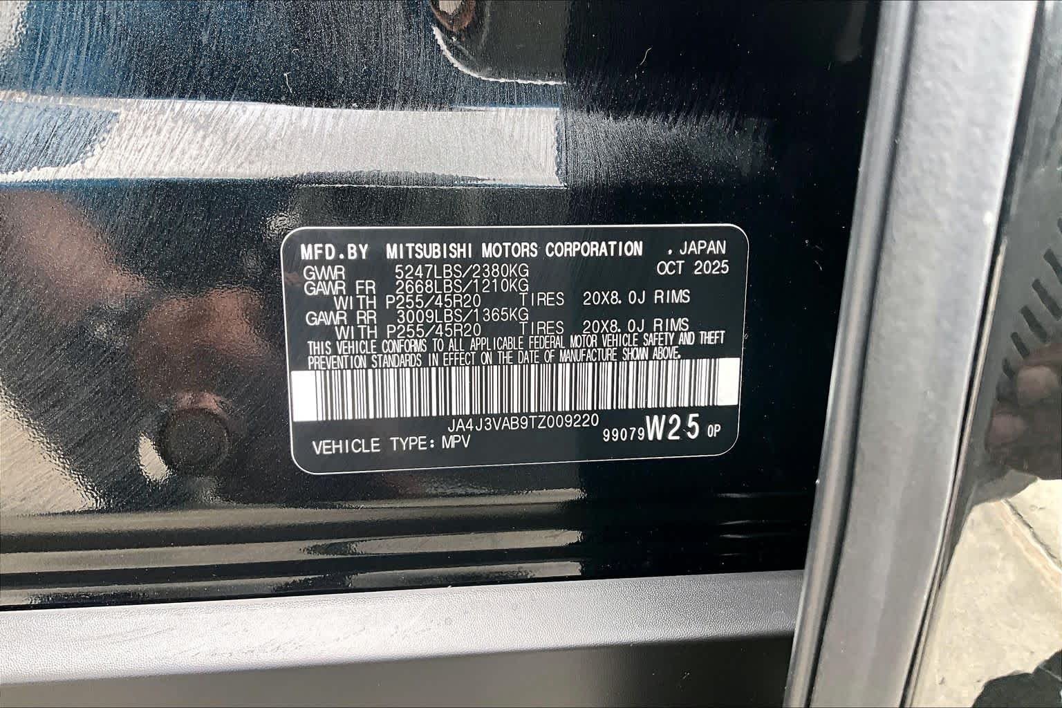 Used 2026 Black Diamond Mitsubishi SE image 37