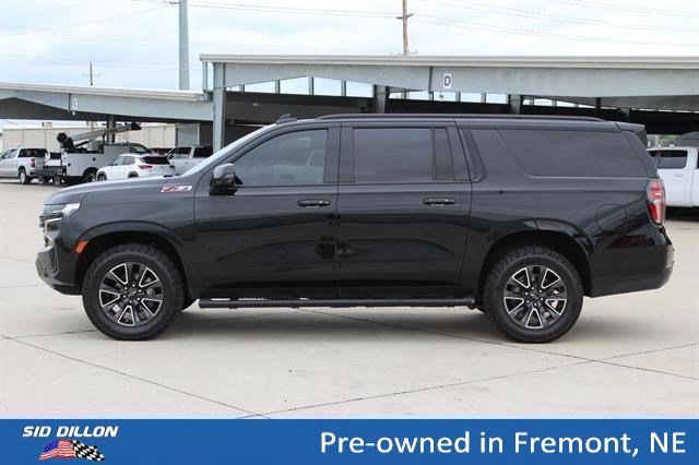 Used 2022 Black Chevrolet Z71 image 9
