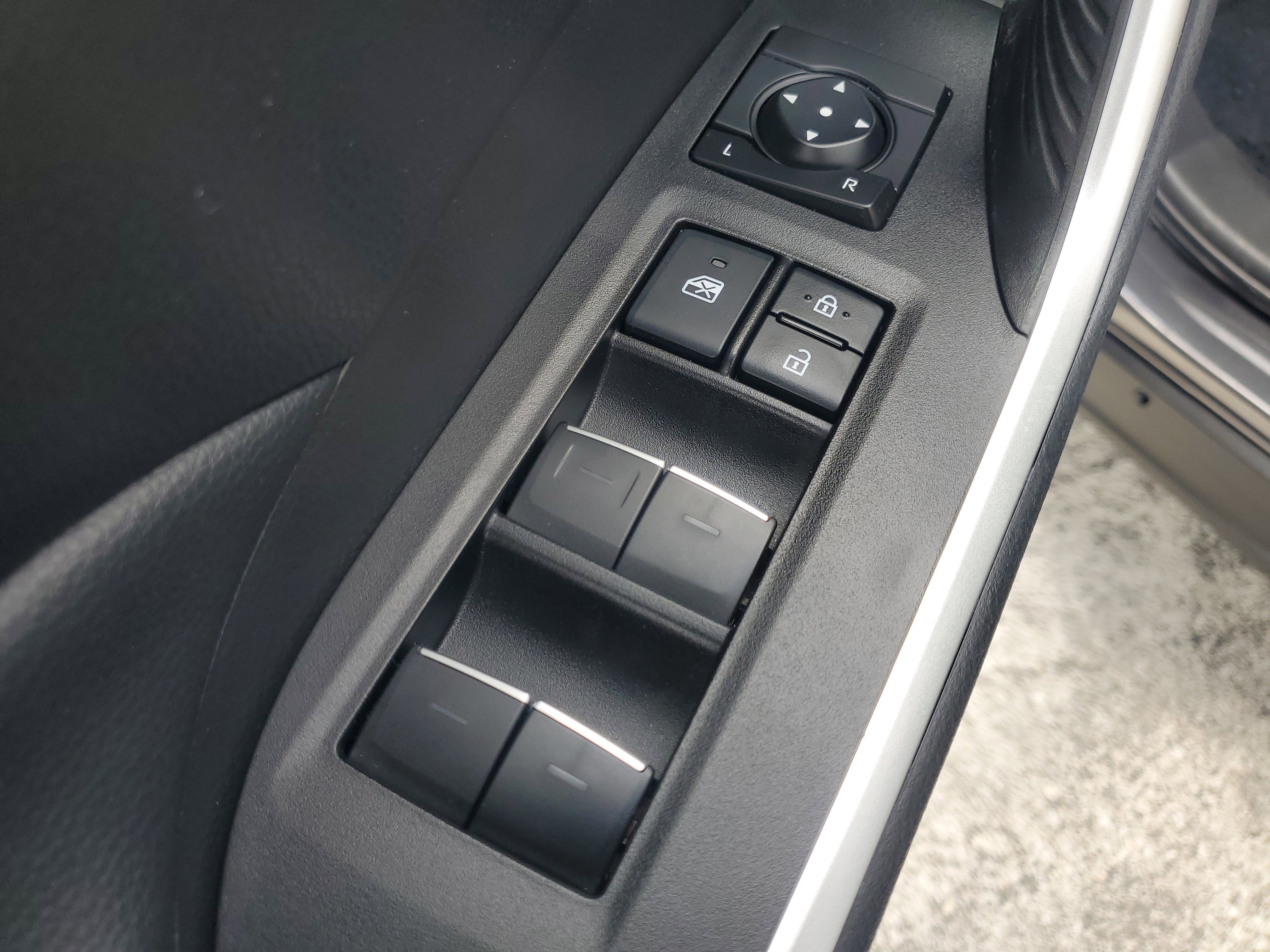 Used 2025 Magnetic Gray Metallic Toyota XLE Premium image 21