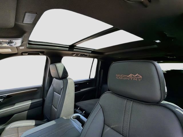 2026 Chevrolet Suburban High Country - Photo 24
