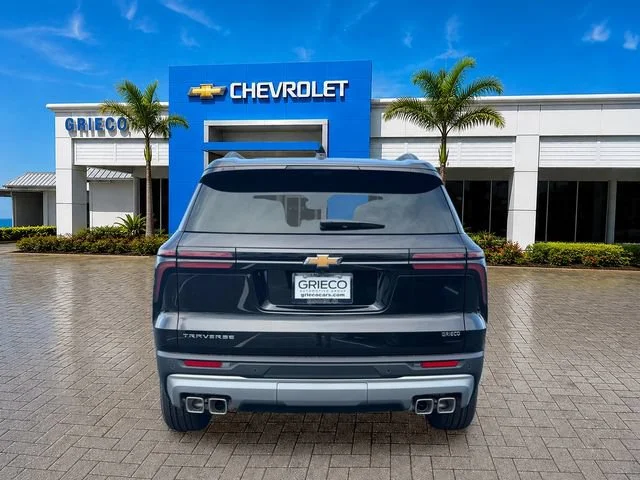 New 2026 Mosaic Black Metallic Chevrolet LT image 4