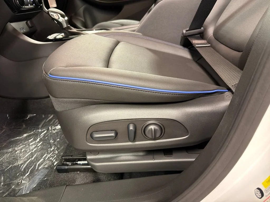 2026 Buick Encore GX Sport Touring - Photo 20
