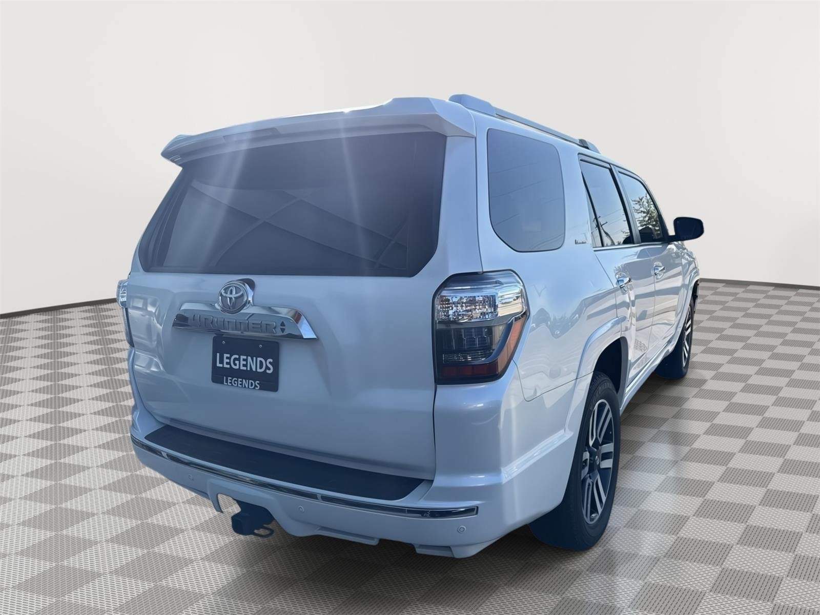 Certified Used 2024 Wind Chill Pearl Toyota Limited image 12