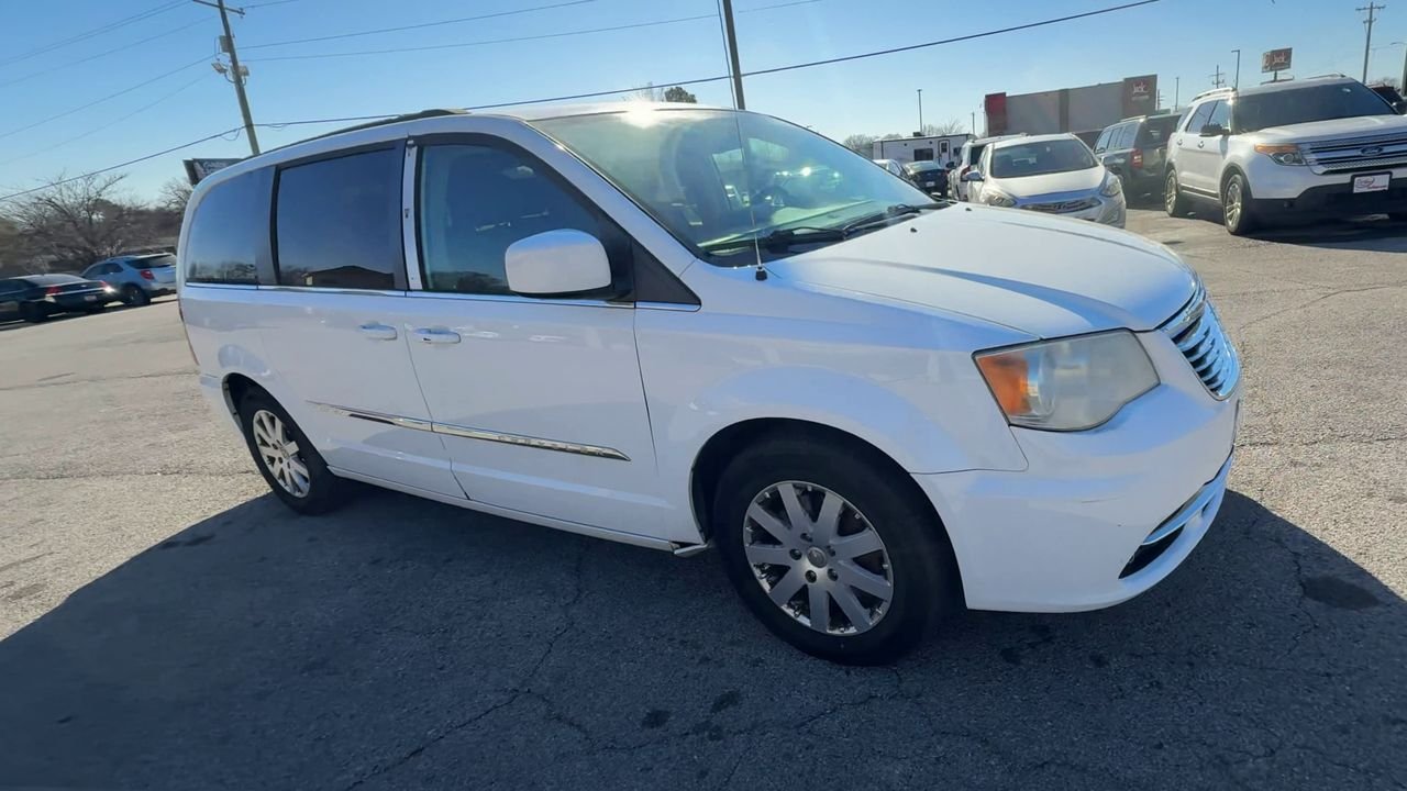 2014 Chrysler Town & Country Touring