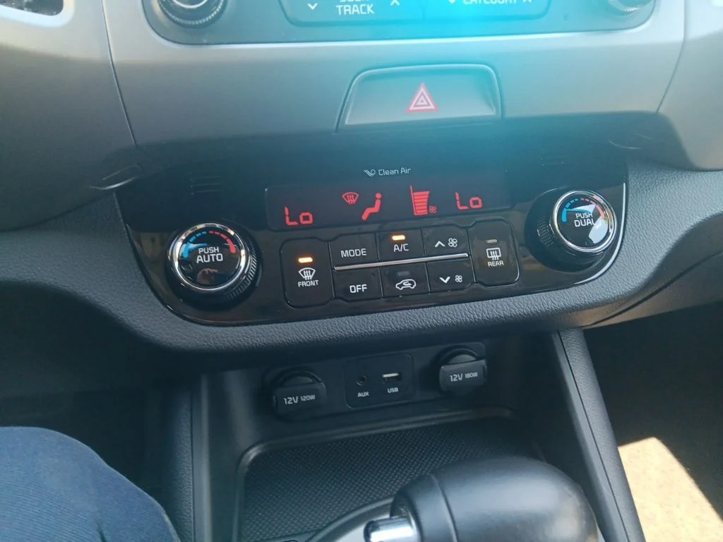 Used 2015 Black Cherry Kia EX image 22