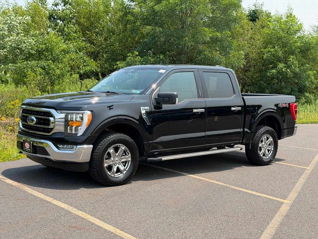 Used 2022 Black Ford XLT image 31
