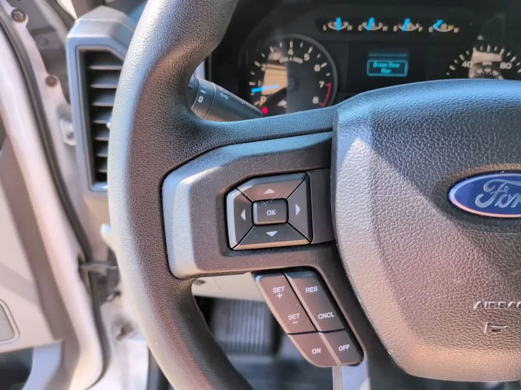 Used 2016 White Ford XL image 19